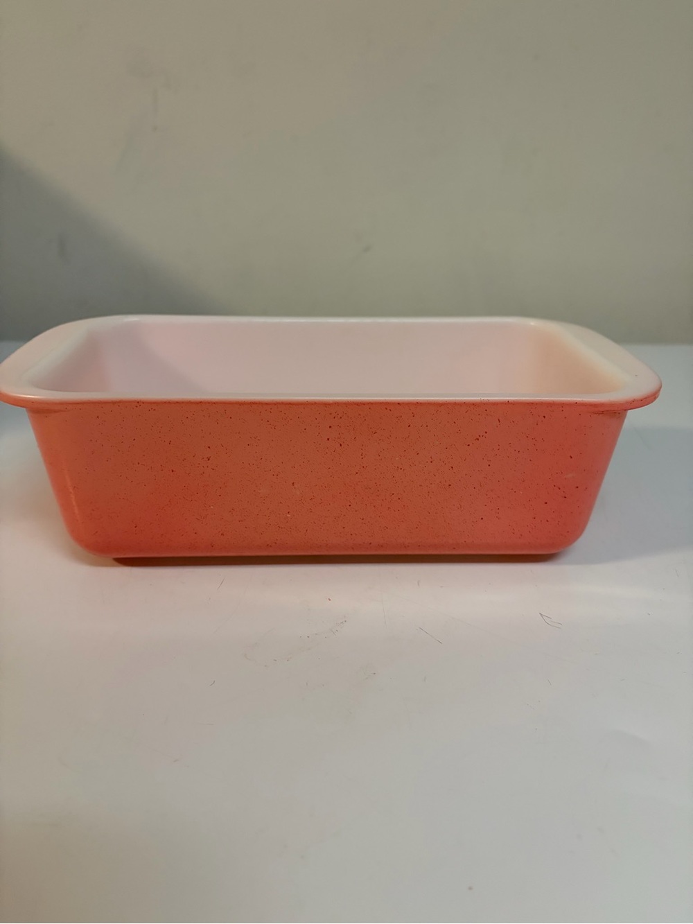 Pyrex #213 Vintage Flamingo Pink Speckled Loaf Pan – 1½ Quart